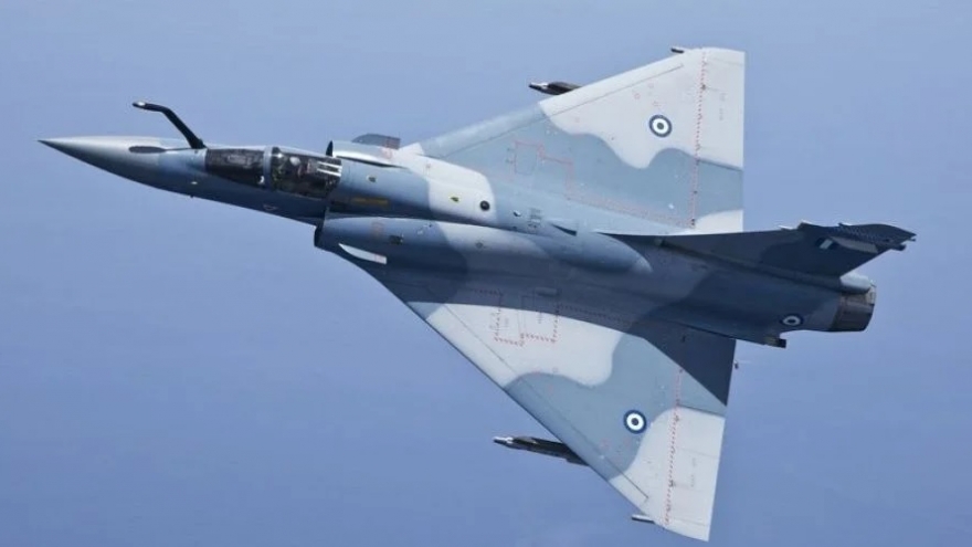 Các đồng minh NATO gây sức ép với Hy Lạp chuyển giao máy bay tiêm kích cho Ukraine